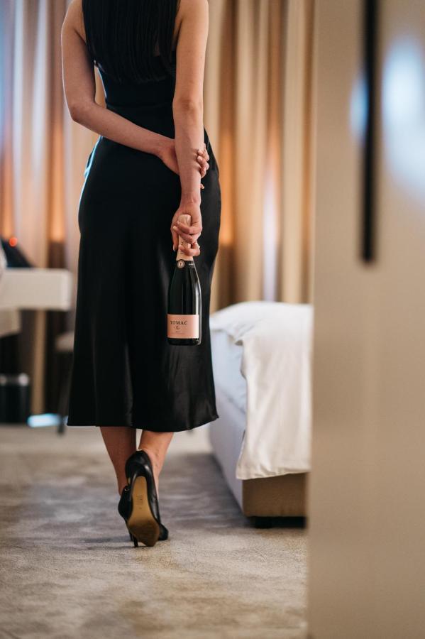 Hotel Kod Barica Grude Kültér fotó
